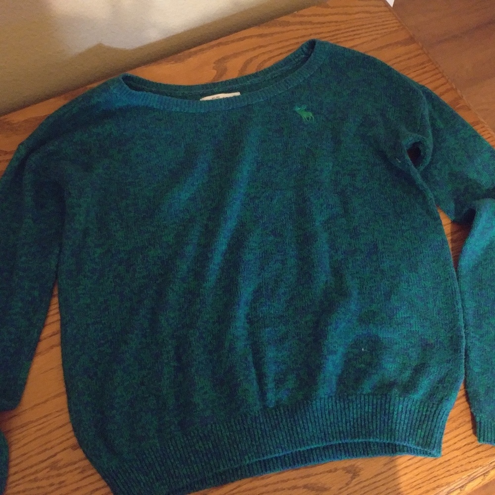 A&F green sweater